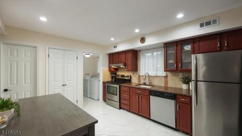 118 Bluebird Dr 4a Hillsborough NJ 08844