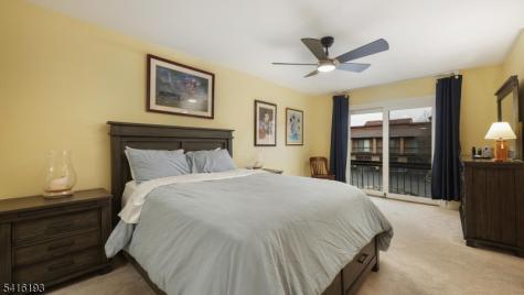 118 Bluebird Dr 4a Hillsborough NJ 08844
