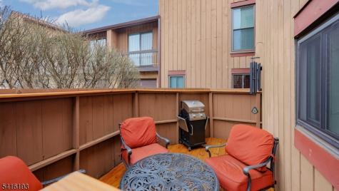 118 Bluebird Dr 4a Hillsborough NJ 08844