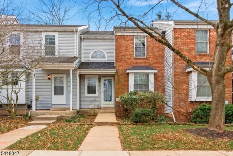 20 Pond Court Hillsborough NJ 08844