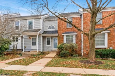 20 Pond Court Hillsborough NJ 08844