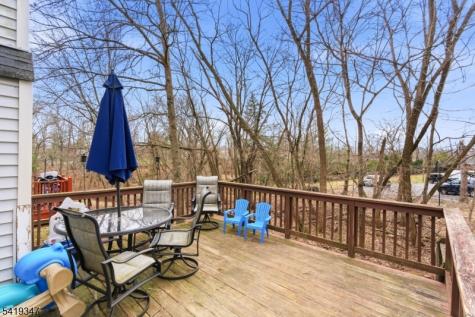 20 Pond Court Hillsborough NJ 08844