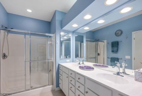 6318 Warrens Way Wanaque NJ 07465
