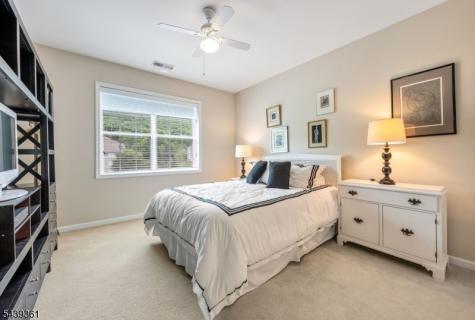 6318 Warrens Way Wanaque NJ 07465