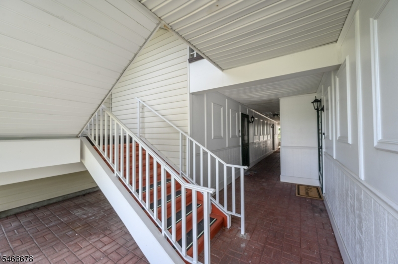 56 Amethyst Way Franklin NJ 08823