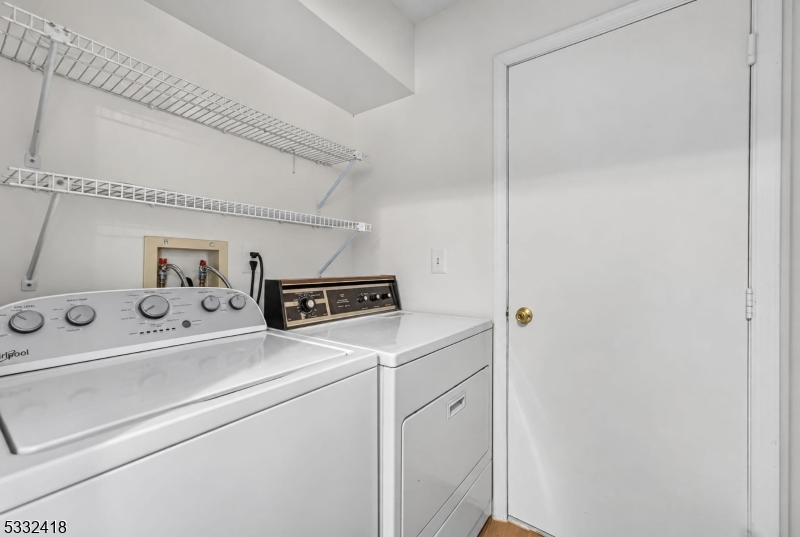 268 Edgeware Court Franklin NJ 08873