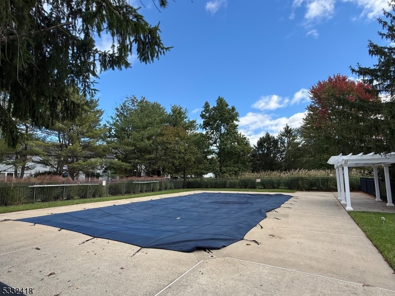 268 Edgeware Court Franklin NJ 08873