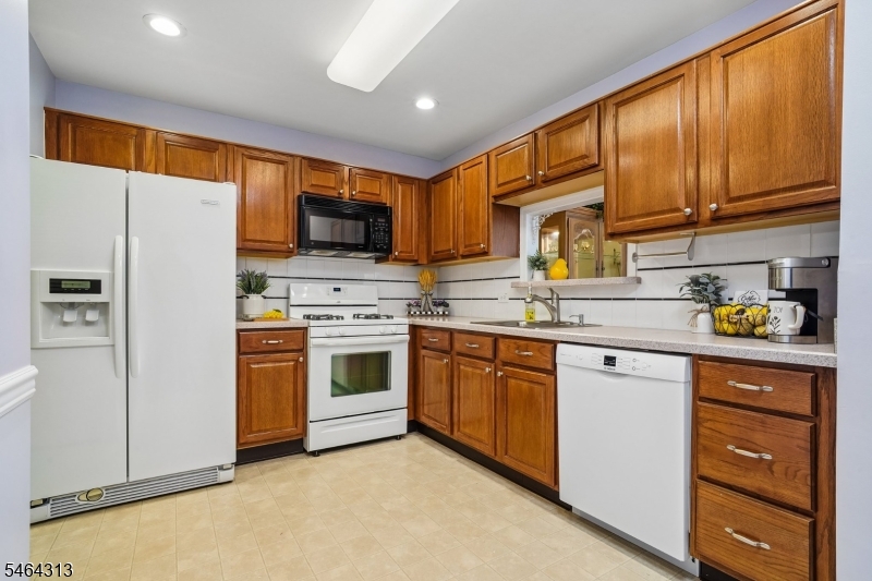 153 Merry Lane Hillsborough NJ 08844