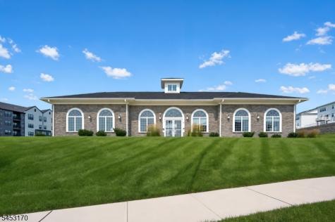 9 Bedford Way East Hanover NJ 07936