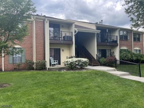 58 Baldwin Court Bernards NJ 07920