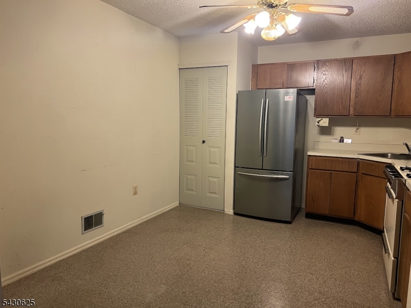 58 Baldwin Court Bernards NJ 07920
