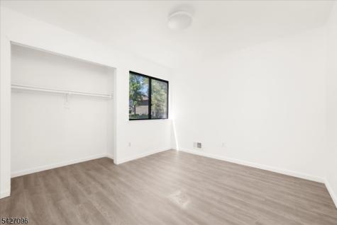 1616 Spruce Hills Drive Glen Gardner NJ 08826