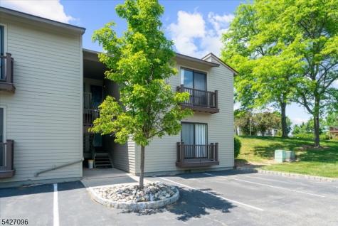 1616 Spruce Hills Drive Glen Gardner NJ 08826