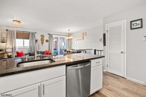4 Red Lodge Drive Vernon NJ 07462