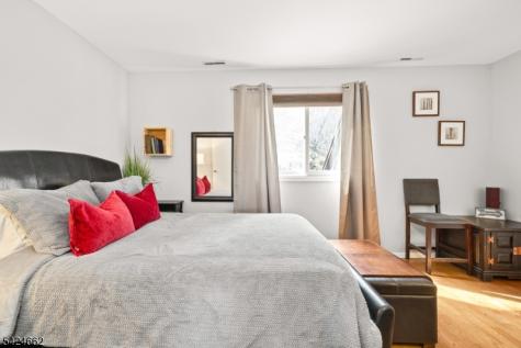 4 Red Lodge Drive Vernon NJ 07462
