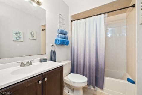 4 Red Lodge Drive Vernon NJ 07462