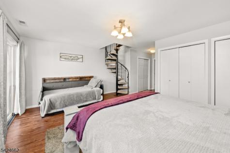 4 Red Lodge Drive Vernon NJ 07462