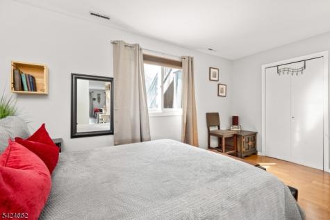 4 Red Lodge Drive Vernon NJ 07462