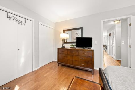4 Red Lodge Drive Vernon NJ 07462
