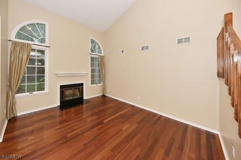 6 Erin Way Lincoln Park NJ 07035