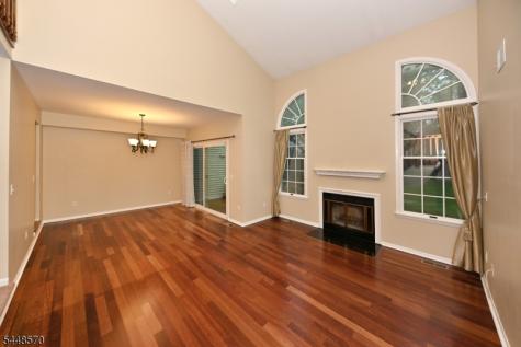 6 Erin Way Lincoln Park NJ 07035