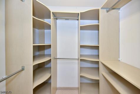 6 Erin Way Lincoln Park NJ 07035