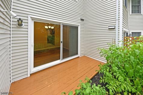 6 Erin Way Lincoln Park NJ 07035