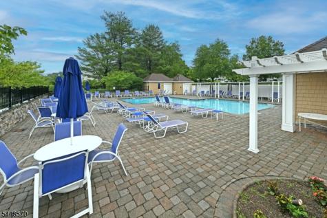 6 Erin Way Lincoln Park NJ 07035