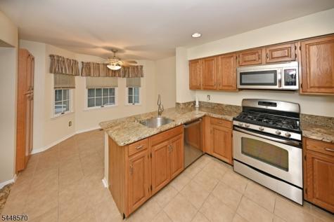 6 Erin Way Lincoln Park NJ 07035