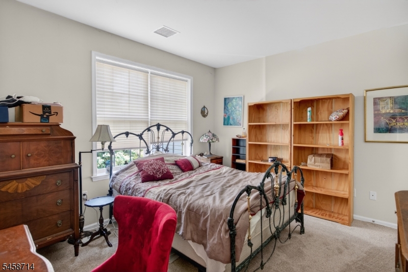 526 Timberlake Drive Ewing NJ 08618