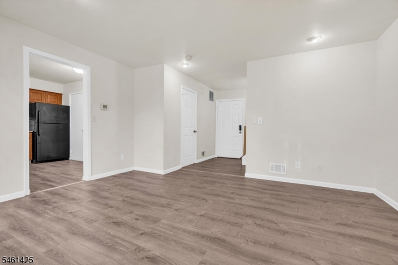 235 Mcauliffe Court Franklin NJ 08873