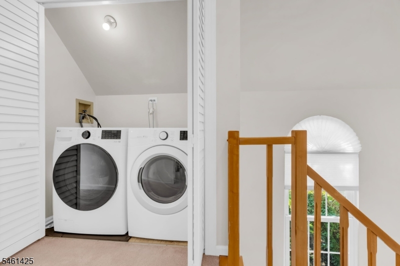 235 Mcauliffe Court Franklin NJ 08873