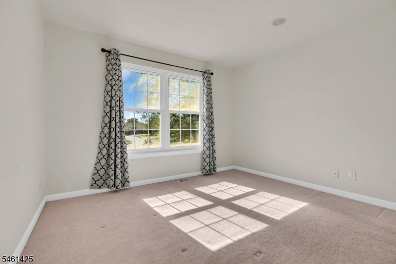 235 Mcauliffe Court Franklin NJ 08873