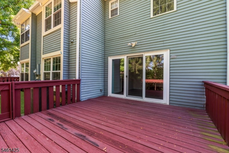 235 Mcauliffe Court Franklin NJ 08873
