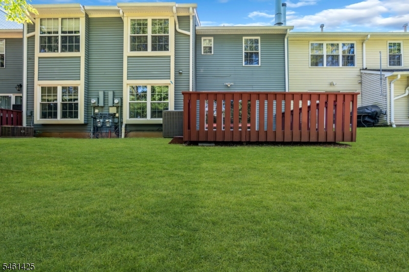 235 Mcauliffe Court Franklin NJ 08873