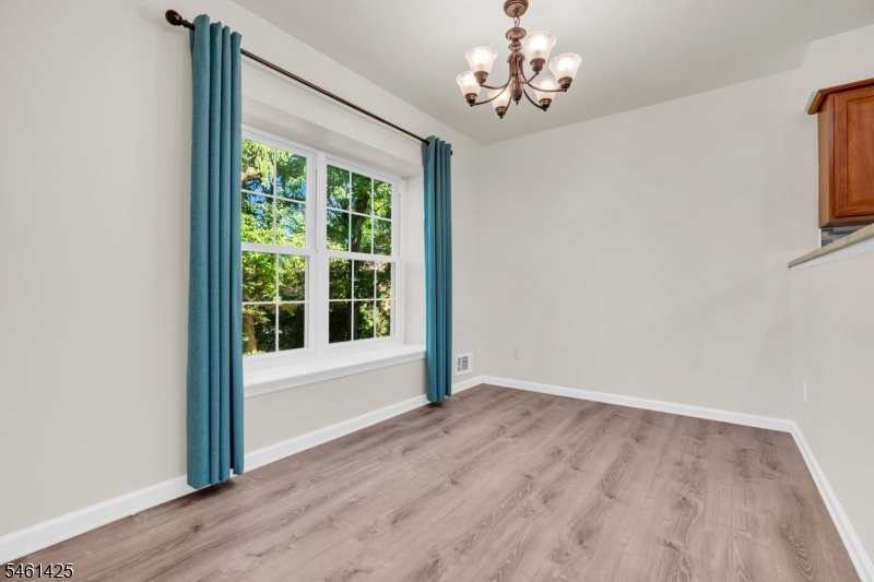 235 Mcauliffe Court Franklin NJ 08873