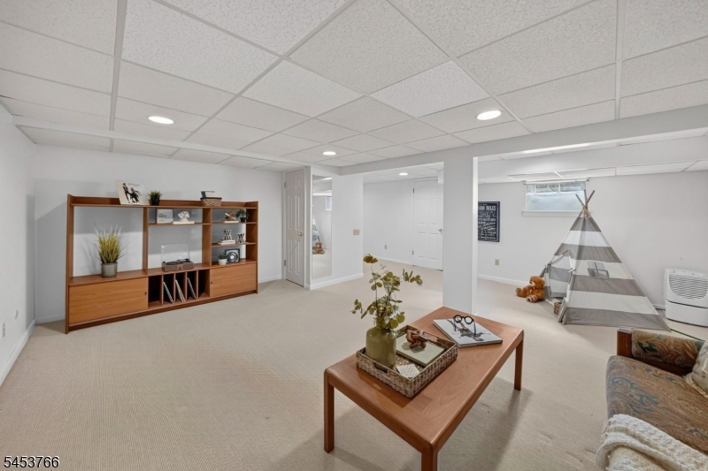 18 Estate Road Hillsborough NJ 08844