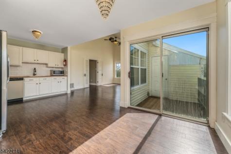 409 Hunt Drive Holland NJ 08848