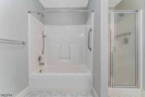 409 Hunt Drive Holland NJ 08848
