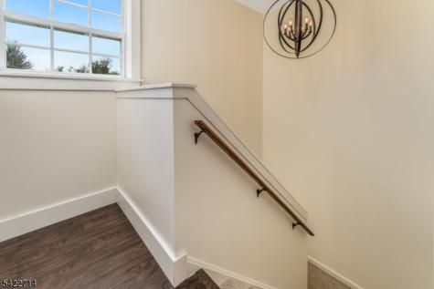 409 Hunt Drive Holland NJ 08848