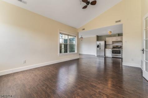 409 Hunt Drive Holland NJ 08848