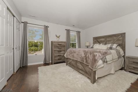 286 Kingbird Court Readington NJ 08887