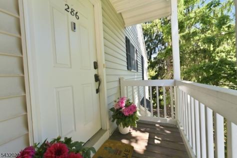 286 Kingbird Court Readington NJ 08887