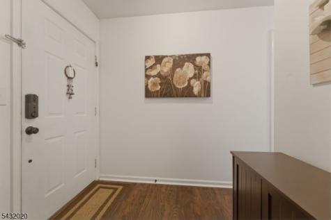 286 Kingbird Court Readington NJ 08887