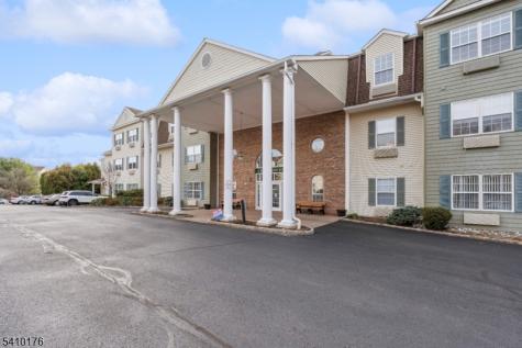 4 Richmond Road Suite 215 West Milford NJ 07480