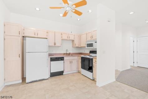 4 Richmond Road Suite 215 West Milford NJ 07480