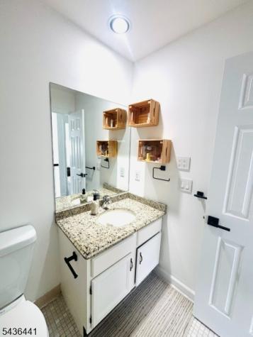 4 Meadowlark Allamuchy NJ 07840