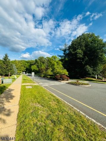 4 Meadowlark Allamuchy NJ 07840