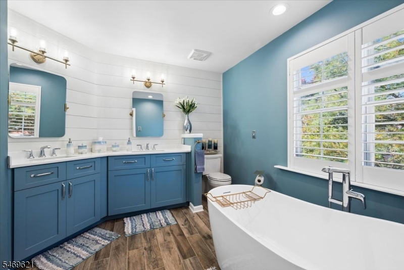 31 Loft Drive Bridgewater NJ 08836