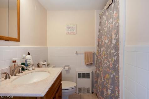 415 Claremont Avenue Montclair NJ 07042